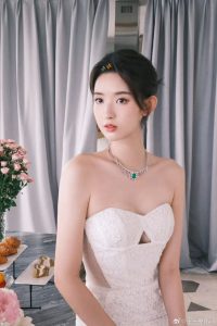 王玉雯 原图去衣 3-脱衣论坛-社区-秘密图库