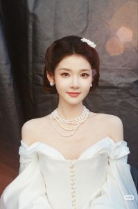 张淼怡 原图去衣-脱衣论坛-社区-秘密图库